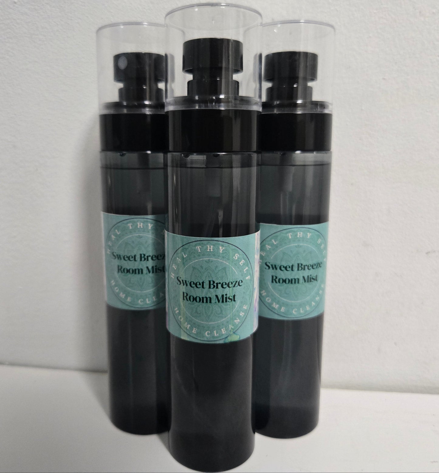 Sweet Breeze Fabric Freshner & Room Mist